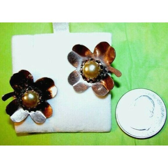 Victorian 4 Leaf Clover Rose Gold Plate Earring Pearl Basket Shamrock Steampunk - Picture 3 of 3